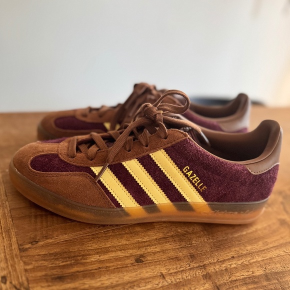 Adidas Gazelle Indoor (Maroon/Yellow) - Picture 1 of 7